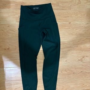 Green Leggings with Side Pockets
